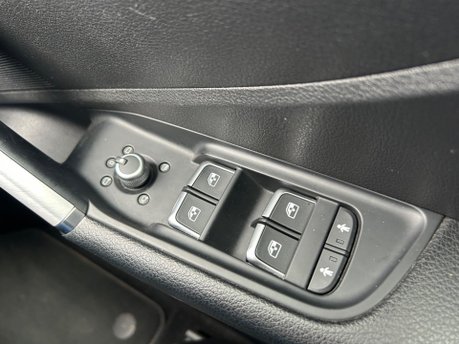 Audi Q2 1.4 TFSI CoD S line Euro 6 (s/s) 5dr 41