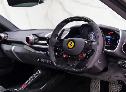 Ferrari 812 Superfast 9