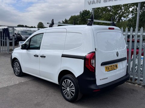 Renault Kangoo 1.5 dCi Blue ENERGY ML19 Start Panel Van 6dr Diesel Manual MWB Euro 6 (s/s) 25