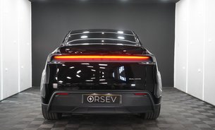 Tesla Model Y PREMIUM LONG RANGE AWD Diamond Black GROK AI Heated & Vented Seats 1 Owner 6