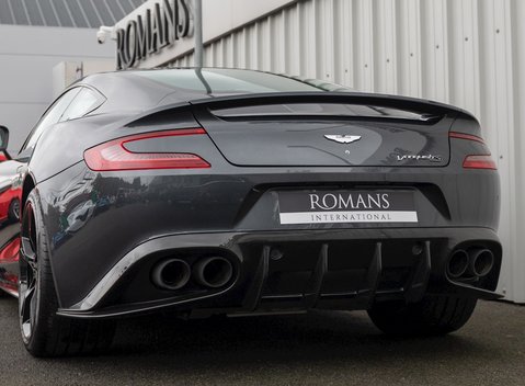 Aston Martin Vanquish S Ultimate 26