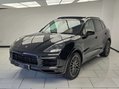 Porsche Cayenne 3.0 V6 E-Hybrid 17.9kWh SUV 5dr Petrol Plug-in Hybrid TiptronicS 4WD Euro 6 28