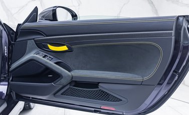 Porsche 718 Spyder RS 33