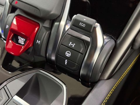 Lamborghini Urus 4.0 V8 BiTurbo SUV 5dr Petrol Auto 4WD Euro 6 (650 ps) 67