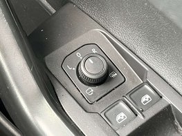 Volkswagen Polo 1.0 Polo Life TSi Semi-Auto 5dr 52