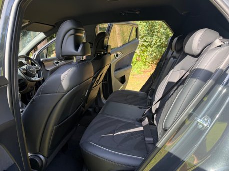 Kia Sportage GT-LINE ISG 10