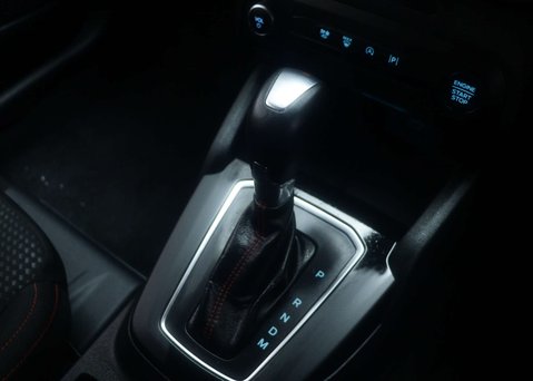 Ford Focus 1.0 Focus ST-Line MHEV Auto 5dr 32