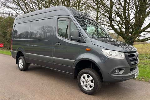 Mercedes-Benz Sprinter 316 Cdi L2 H2 4x4 Panel Van with Air Con & Leather 5