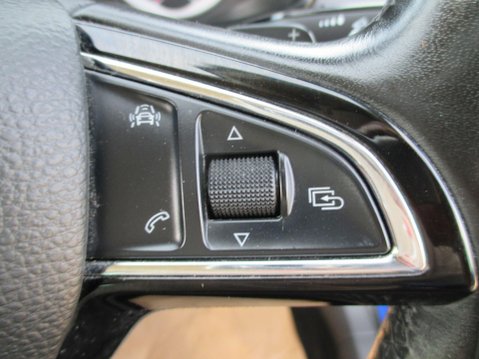 Skoda Karoq 1.5 TSI SE L DSG Euro 6 (s/s) 5dr 33