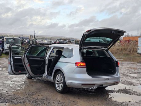 Volkswagen Passat 2.0 TDI SE Business Estate 5dr Diesel DSG Euro 6 (s/s) (150 ps) 9