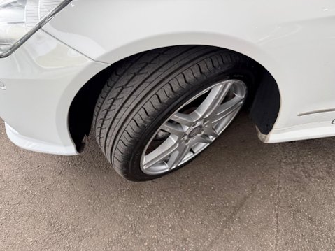 Mercedes-Benz E Class 2.1 E250 CDI BlueEfficiency Sport Cabriolet G-Tronic+ Euro 5 (s/s) 2dr 33