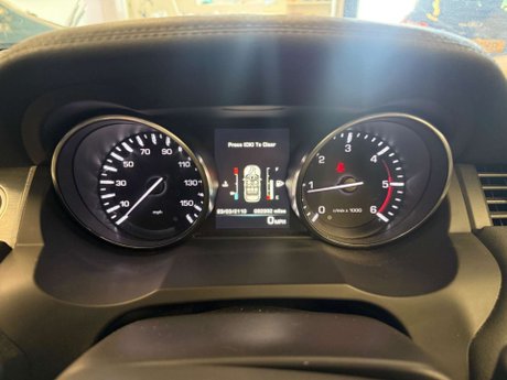Land Rover Range Rover Evoque 2.2 SD4 Pure Tech 4WD Euro 5 (s/s) 5dr 29