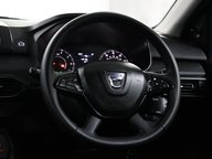 Dacia Sandero ESSENTIAL SCE 42