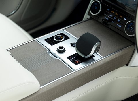 Land Rover Range Rover P530 First Edition 21