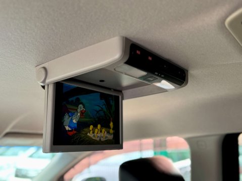 Nissan Elgrand Highway Star 17