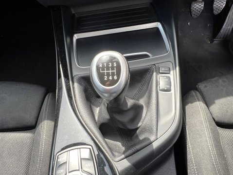 BMW 1 Series 1.5 118i Sport Euro 6 (s/s) 5dr 34