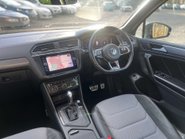 Volkswagen Tiguan 2.0 Tiguan R-Line Tech TDI Semi-Auto 5dr 17