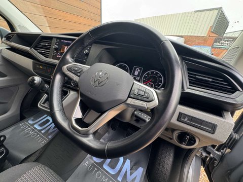 Volkswagen Transporter 2.0 Transporter T32 Highline TDI 4Motion 4WD 22