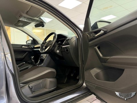 Volkswagen T-Cross 1.0 TSI SEL Euro 6 (s/s) 5dr 42