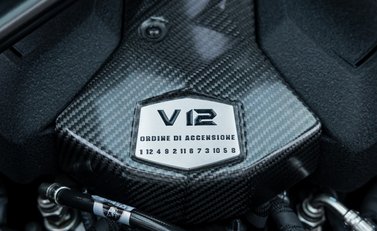 Lamborghini Aventador LP 720-4 50th Anniversary Roadster 50