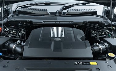 Land Rover Defender 110 V8 33