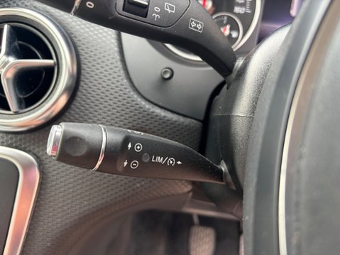 Mercedes-Benz A Class A 180 SE EXECUTIVE 23