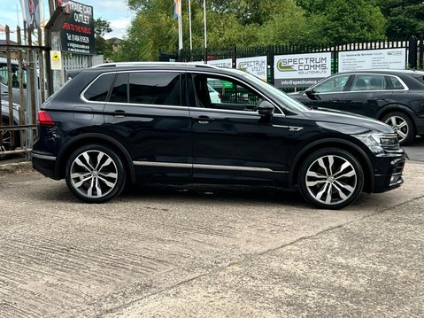 Volkswagen Tiguan R-LINE TDI BMT 4MOTION DSG 17