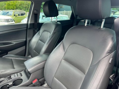 Hyundai TUCSON 1.6 T-GDi Premium DCT Euro 6 (s/s) 5dr 23