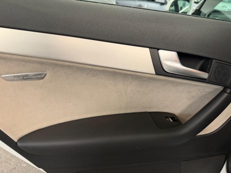 Audi A3 2.0 TDI S line Sportback Euro 5 (s/s) 5dr 22