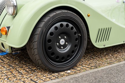 Morgan Plus Eight Speedster London Edition 13