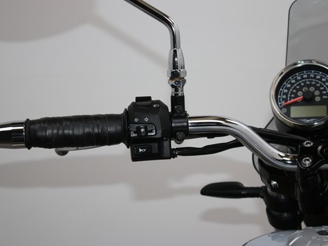 Moto Guzzi V7 V7 IV SPECIAL 17