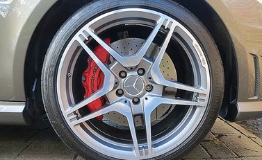 Mercedes-Benz E Class AMG 9