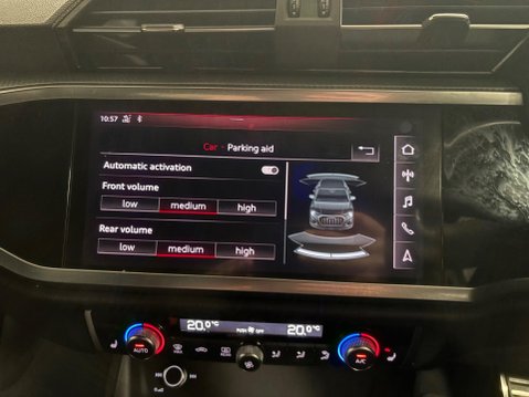 Audi Q3 1.5 TFSI CoD 35 S line S Tronic Euro 6 (s/s) 5dr 32