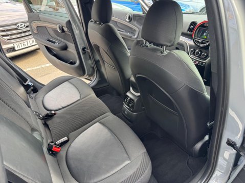 Mini Countryman COOPER S 22