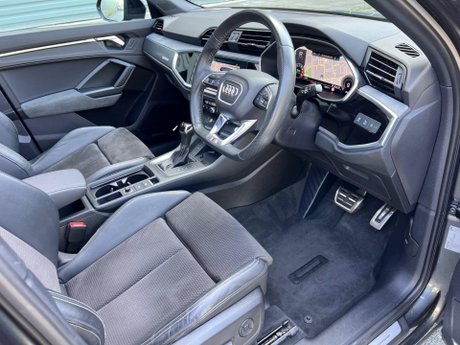 Audi Q3 2.0 TFSI 40 Vorsprung S Tronic quattro Euro 6 (s/s) 5dr 19