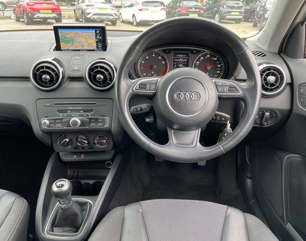 Audi A1 1.0 A1 Sportback TFSI Sport Nav 5dr 18
