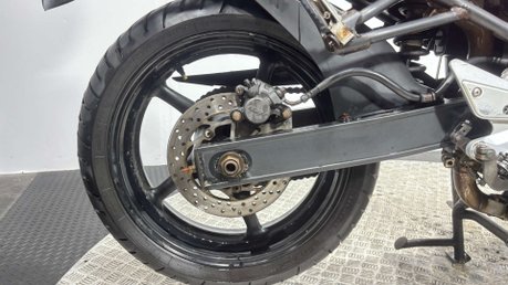 Yamaha FZ FAZER 2006 41K RUNNING COMMUTER PROJECT BIKE 600CC 12