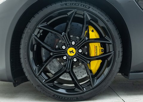 Ferrari GTC4 Lusso T 