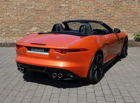 Jaguar F-Type S V8 Convertible 5