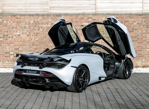 McLaren 720S Performance 7