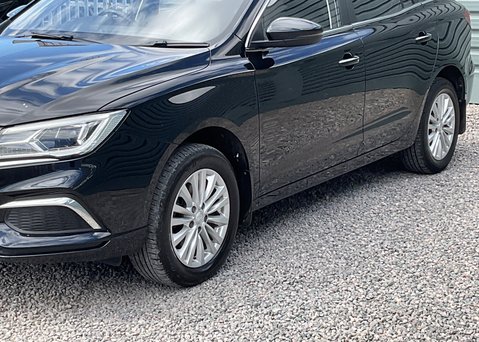 MG MG5 EV 61kWh EXCLUSIVE 5