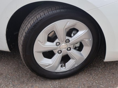 Suzuki Swift 1.2 MHEV Motion Euro 6 (s/s) 5dr 31