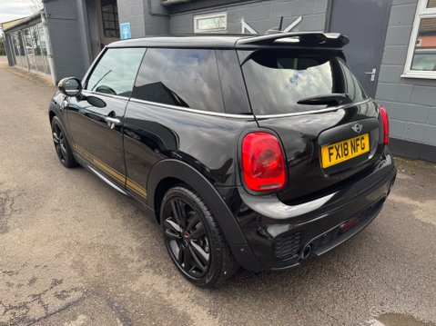 Mini Hatch 1.5 GT Euro 6 (s/s) 3dr 8
