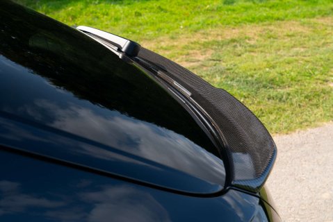 Audi RS6 Carbon Black Urban 20