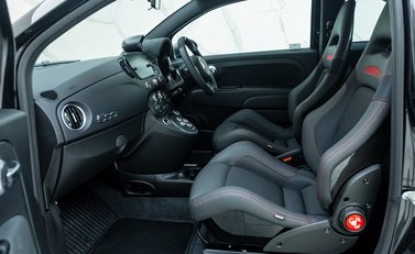 Abarth 695 Competizione 18