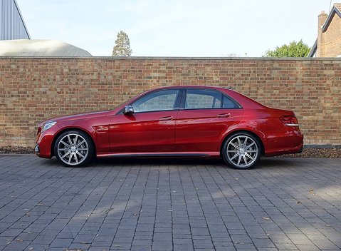 Mercedes-Benz E Class AMG 17