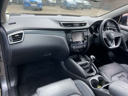 Nissan Qashqai 1.3 Qashqai N-Motion DiG-T 5dr 30