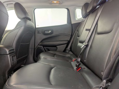 Jeep Compass 1.4 Compass Limited Edition MultiAir II 4x2 5dr 38