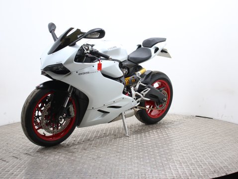Ducati 899 Panigale 899 PANIGALE 9