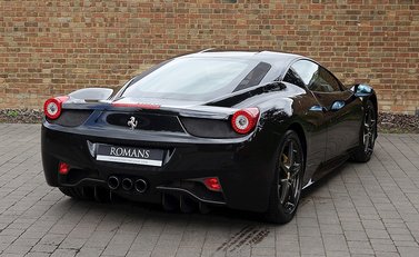 Ferrari 458 Italia 2